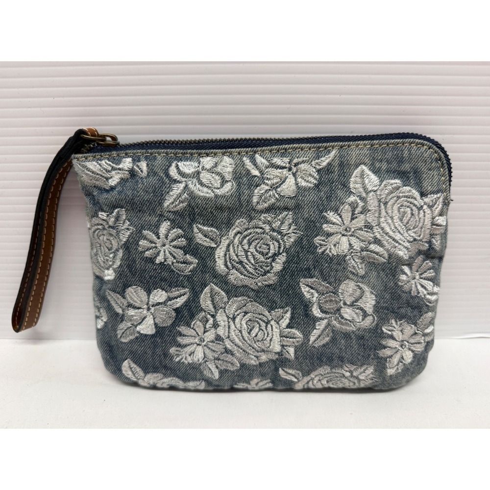 Patricia Nash - Cassini - Large Wristlet- DENIM FLORAL EMBROIDERED NWOT RARE